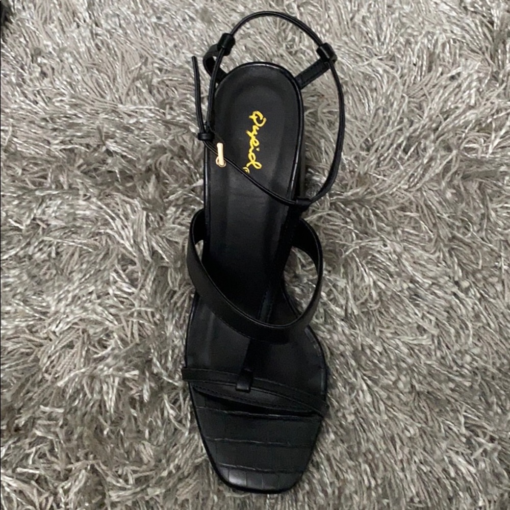 Qupid heels